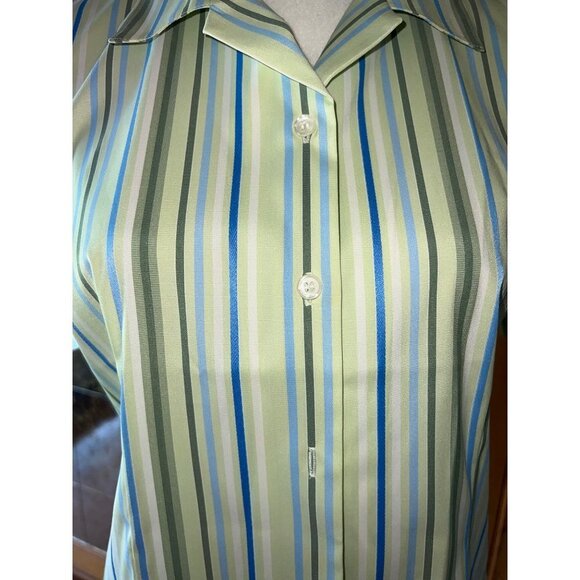 IZOD Green Stripped — Medium — NWTS - Picture 7 of 8